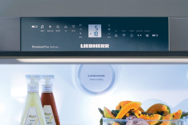GRIMM Küchen - E-Geräte - Kühlen - Liebherr Touchscreen