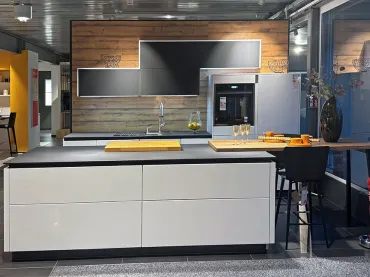 GRIMM Küchen Binzen - Musterküche 01 - Frontansicht