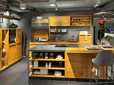 GRIMM Küchen Binzen - Musterküche 54 - Frontansicht