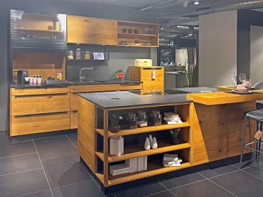 GRIMM Küchen Binzen - Musterküche 54 - Seitenansicht