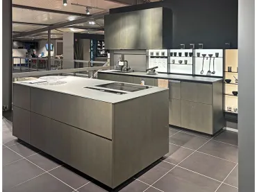 GRIMM Küchen Binzen - Musterküche 65 - Seitenansicht