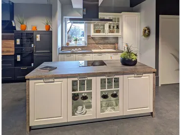 GRIMM Küchen Freiburg - Musterküche 27 - Frontansicht