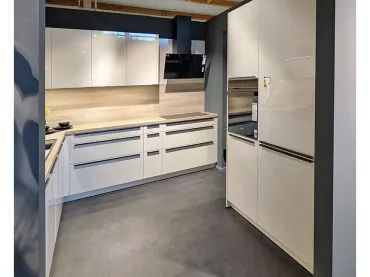 GRIMM Küchen Freiburg Musterküche 29 - Seitenansicht