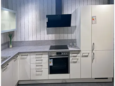 GRIMM Küchen Karlsruhe - Musterküche 08 - Frontansicht