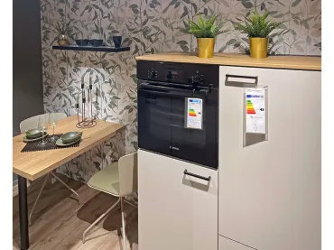 Grimm Küchen Rastatt - Musterküche 21 - Seitenansicht