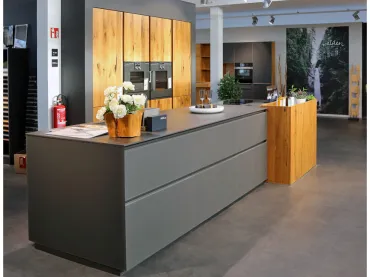 GRIMM Küchen Rastatt - Musterküche 30 - Seitenansicht