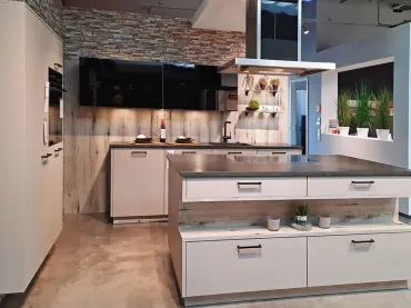 GRIMM Küchen Waldshut-Tiengen - Musterküche 30 - Gesamtansicht