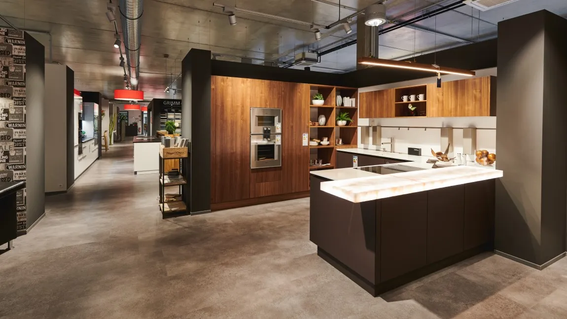 GRIMM Küchenstudio Karlsdorf-Neuthard - Unsere Küchenausstellung im bawo-Center - Küche moder3 GRIMM Küchenstudio Karlsdorf-Neuthard - Unsere Küchenausstellung im bawo-Center - Küche modern3